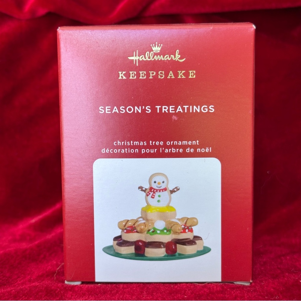 MIB Hallmark Season’s Treatings Ornament - 12th in Series